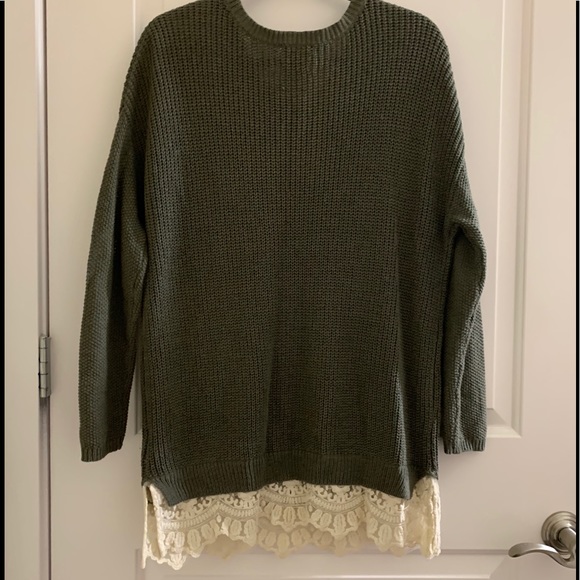 URBAN OUTFITTERS Lace Embellished Sweater - Picture 2 of 6
